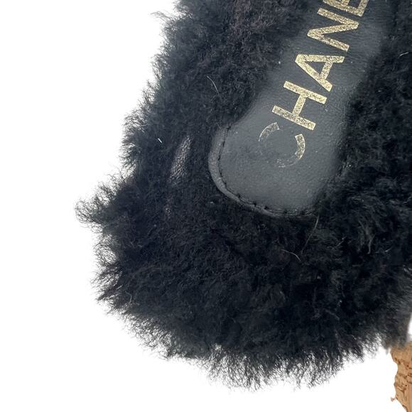 Chanel 21A Black Shearling CC Turn Clasp Quilt Cork Mules - Picture 12 of 14